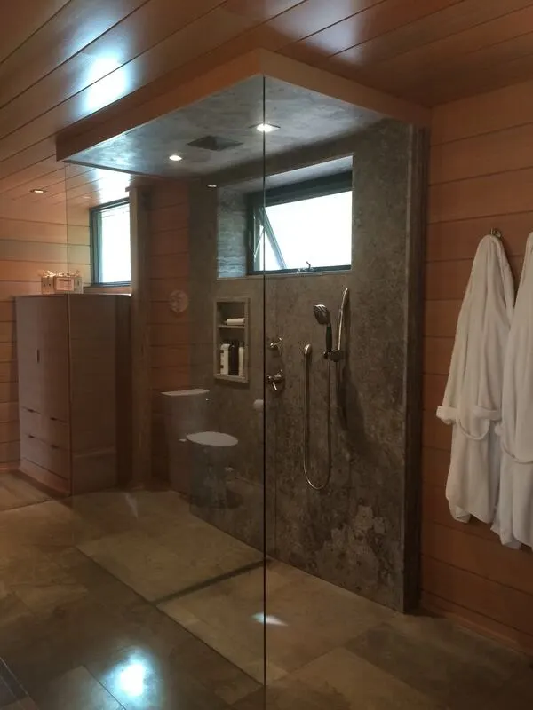 Shower Crosscut Silver Travertine — Bathrooms